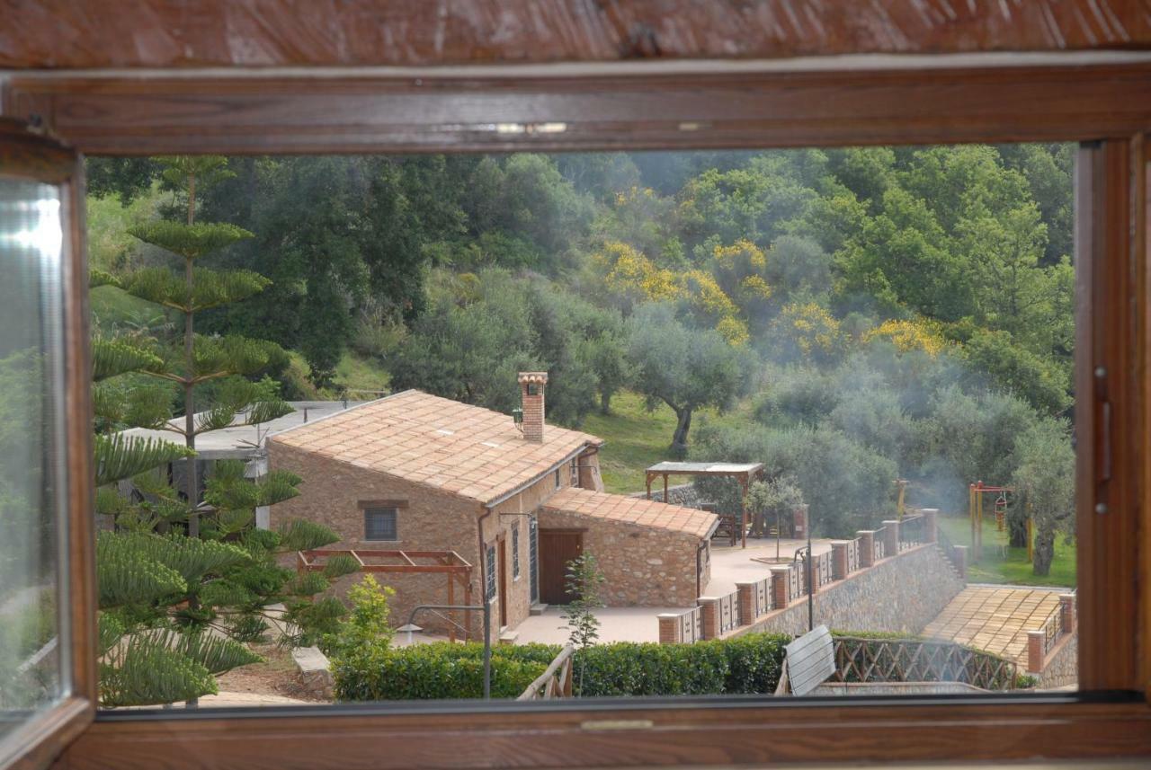 Azienda Agrituristica Le Terre Di San Leonardo Cetraro Exterior foto